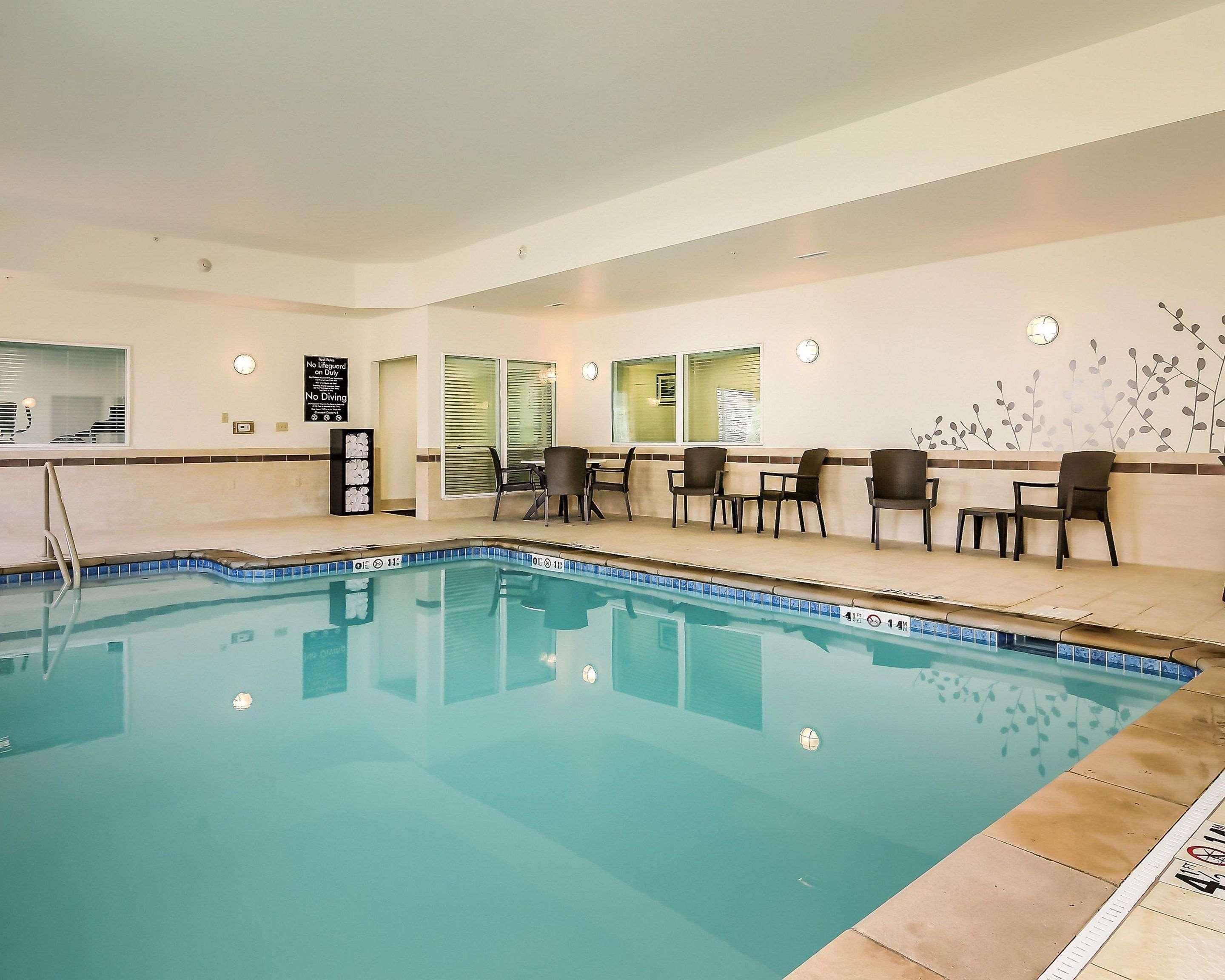 Sleep Inn & Suites - Fort Scott Dış mekan fotoğraf