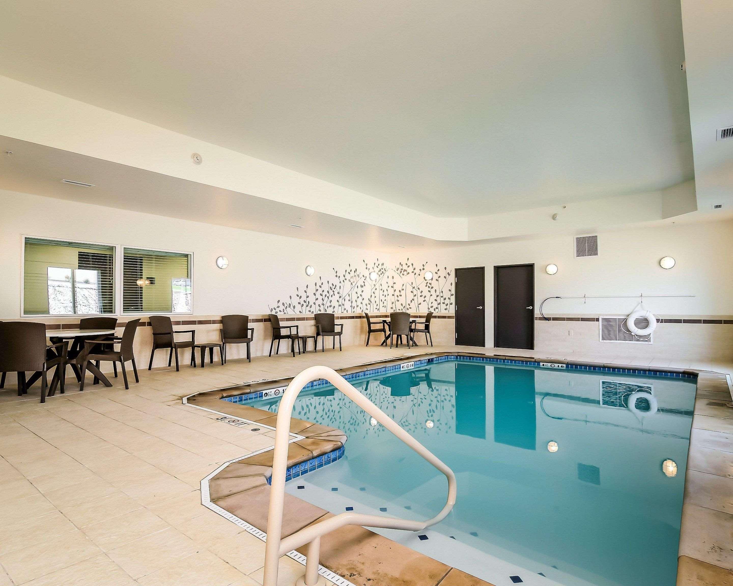 Sleep Inn & Suites - Fort Scott Dış mekan fotoğraf